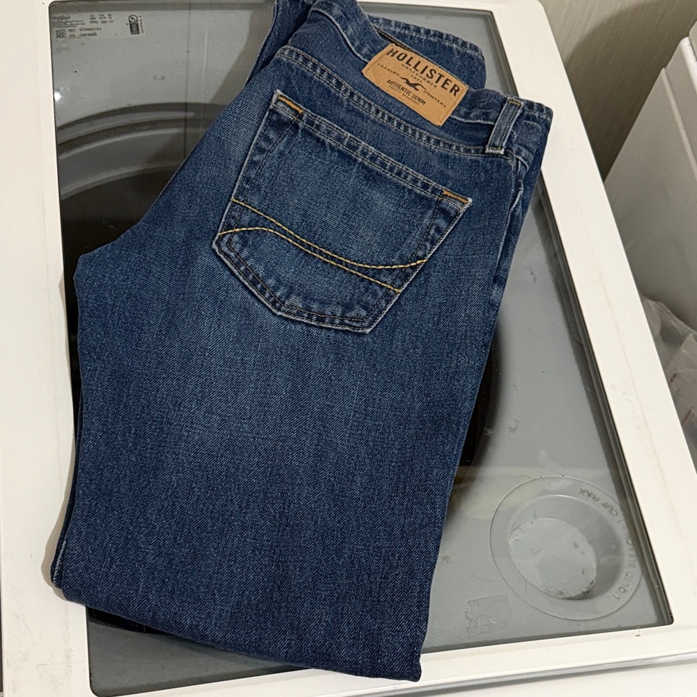 Hollister Men's Classic Denim Jeans 30 x 30 straight button fly nwot